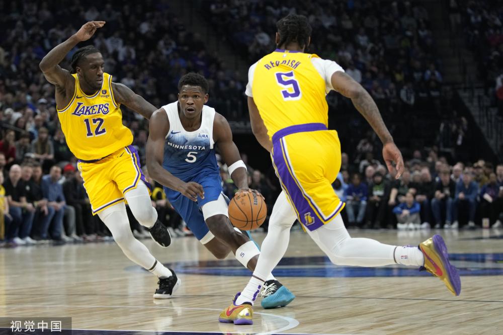 在比赛中任 在比赛中任