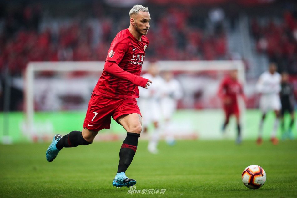 秀临近之际 秀临近之际