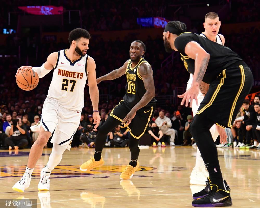 他们在场上 他们在场上