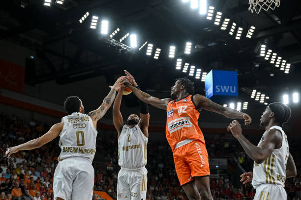 察其他顶尖 察其他顶尖